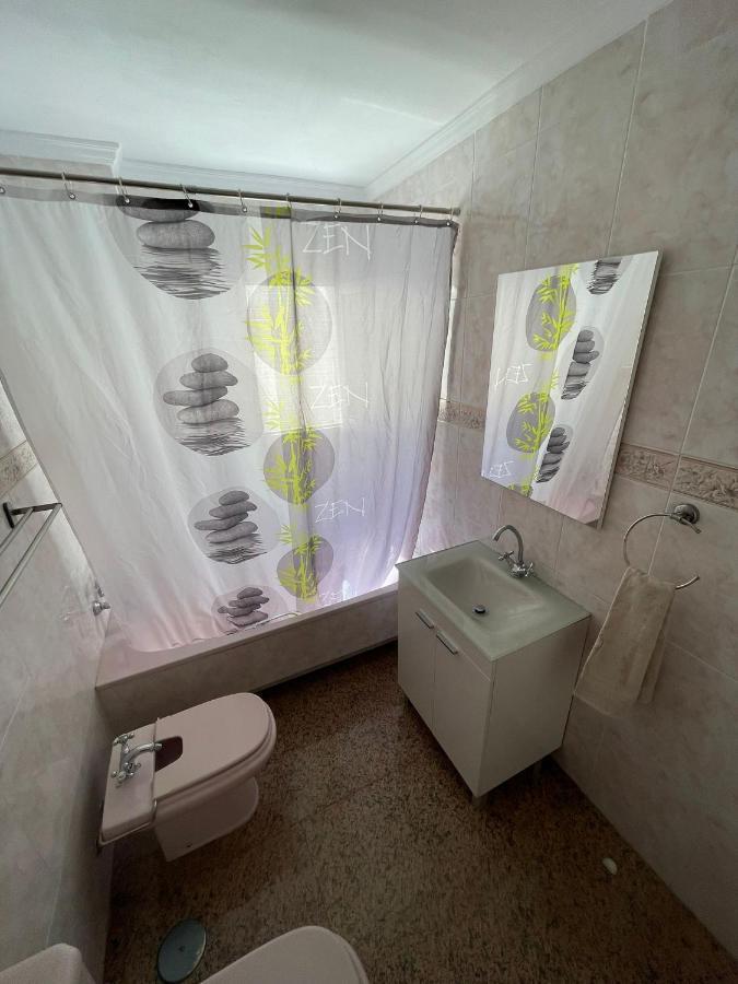Encantadora Habitacion Privada Cerca Del Mar Malaga Luaran gambar