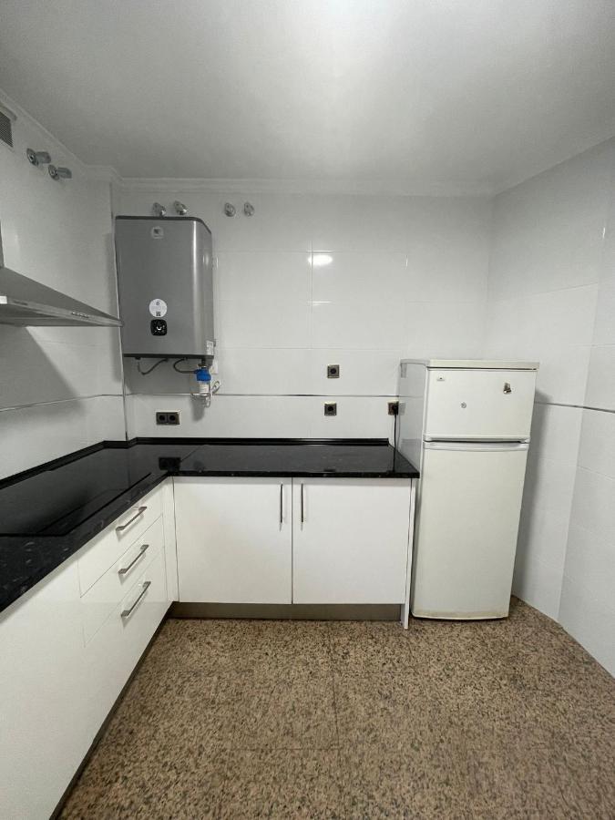 Encantadora Habitacion Privada Cerca Del Mar Malaga Luaran gambar